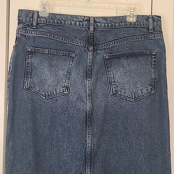 Reformation Nila Long Denim Skirt Medium Wash Size 12 - Picture 8 of 16